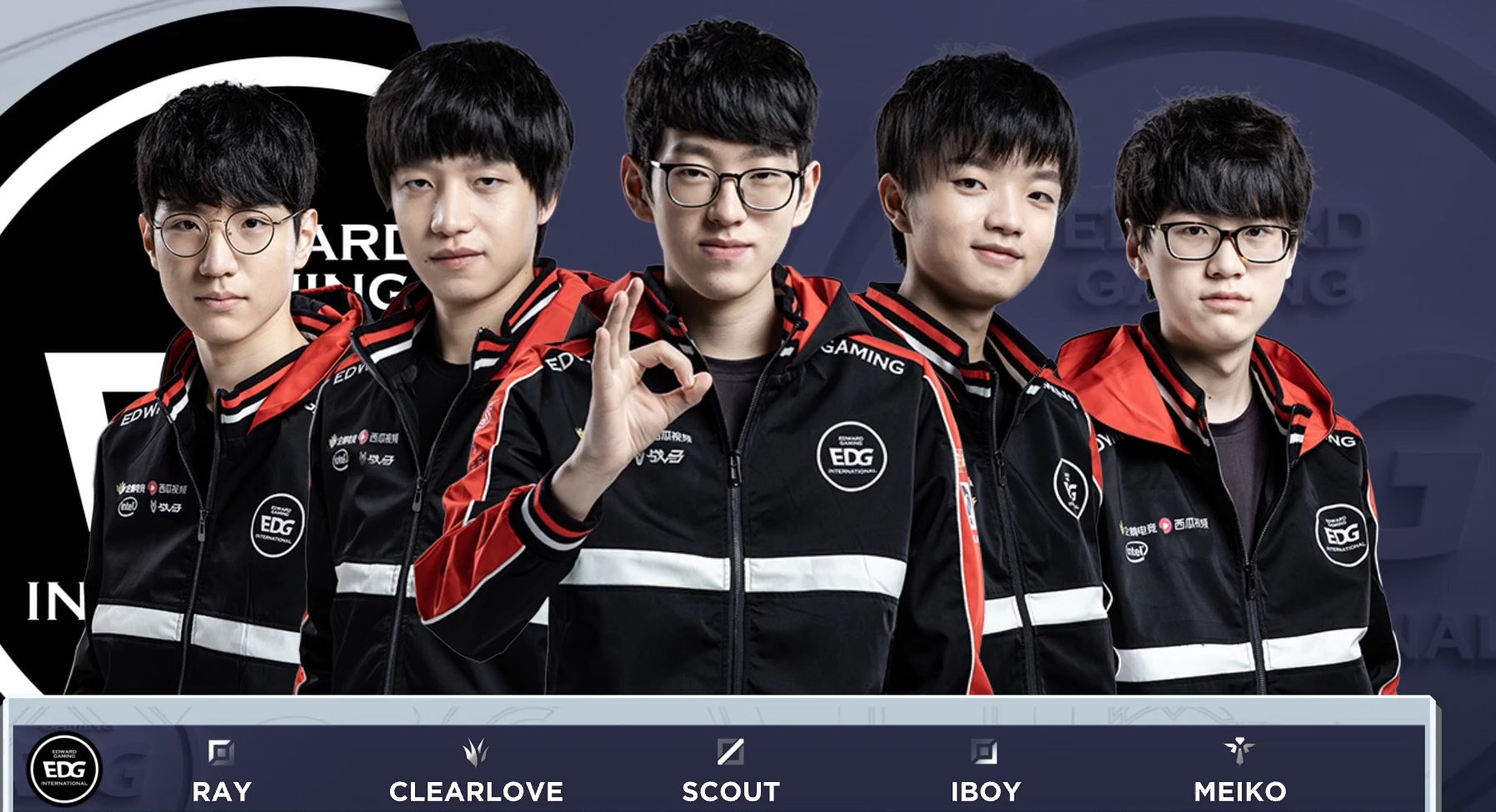 激烈竞争中 激烈竞争中