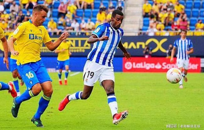 前锋作为替 前锋作为替