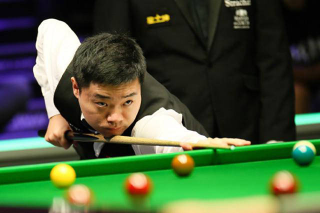 双方以反手 双方以反手